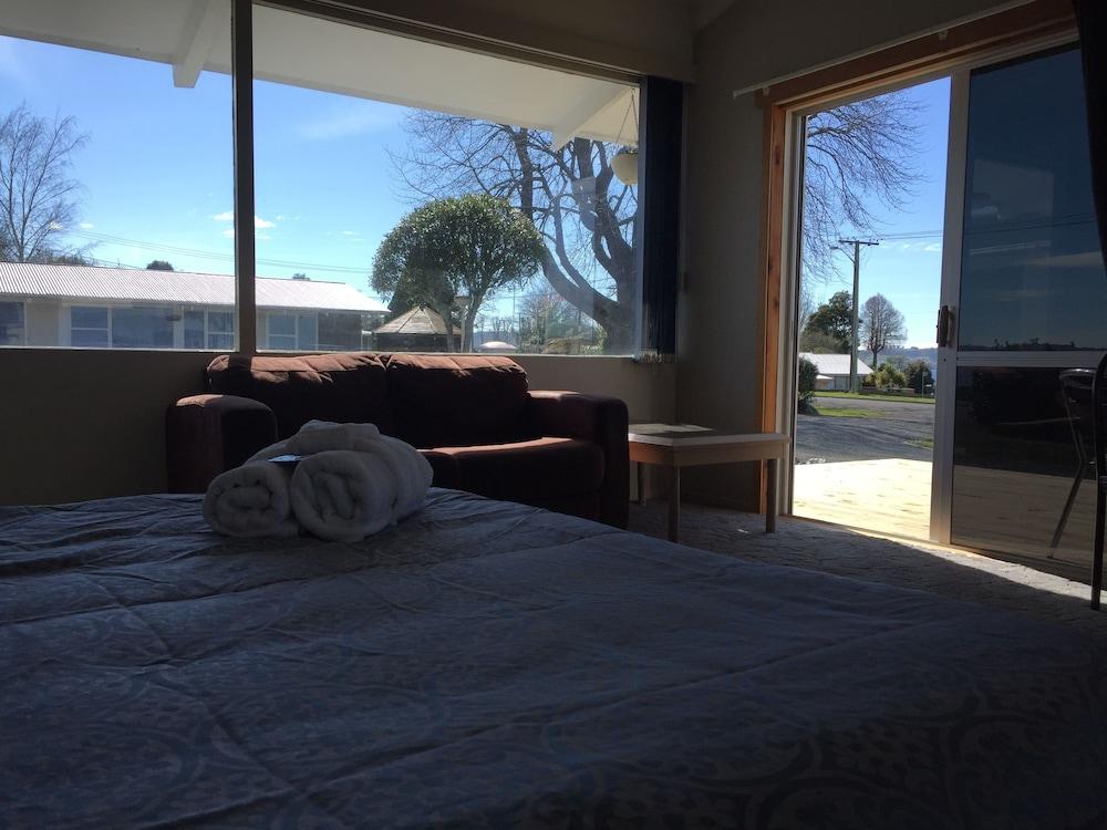 Jack & Di's Lakefront Motel Rotorua Exterior foto